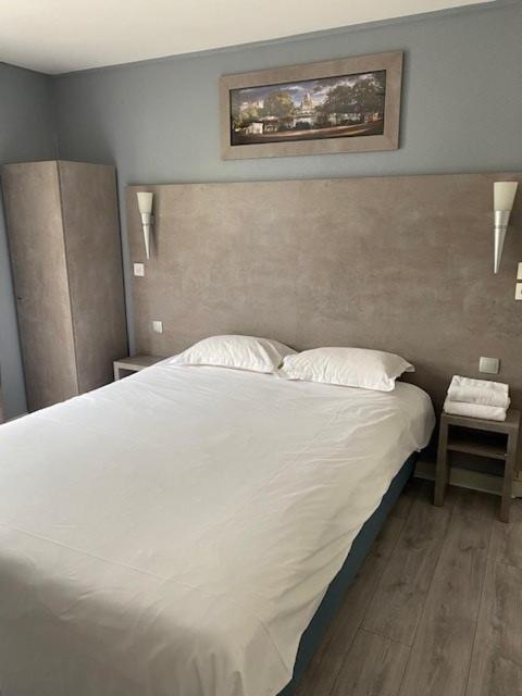 Hotel Le Home Saint Louis Βερσαλλίες Εξωτερικό φωτογραφία